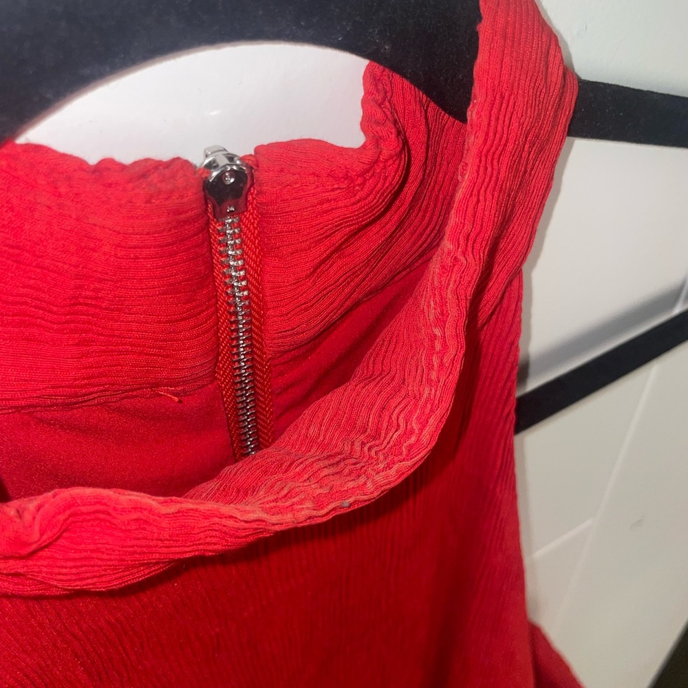 Elliatt Scarlet “Felice” Asymmetrical Midi Dress from Revolve - Picture 7 of 12